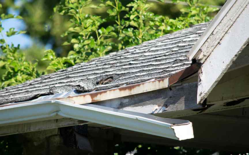 How to Identify Roofing Problems Before They Become Major Issues